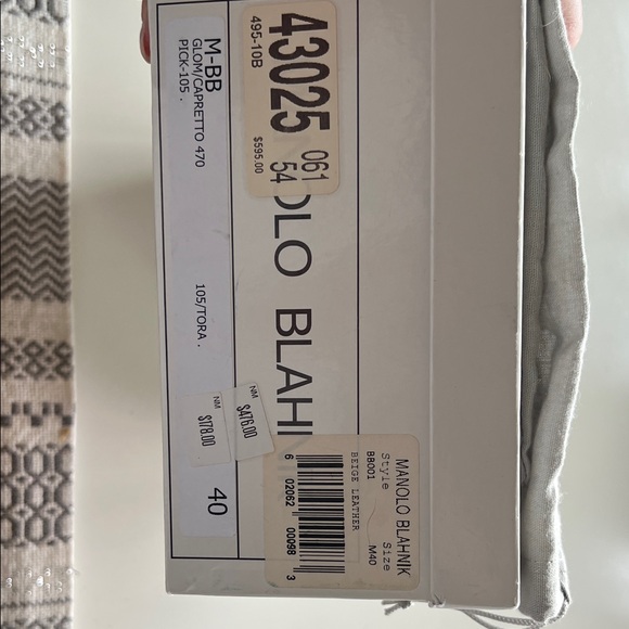 Manolo Blahnik Tan Leather Heels - Picture 5 of 7